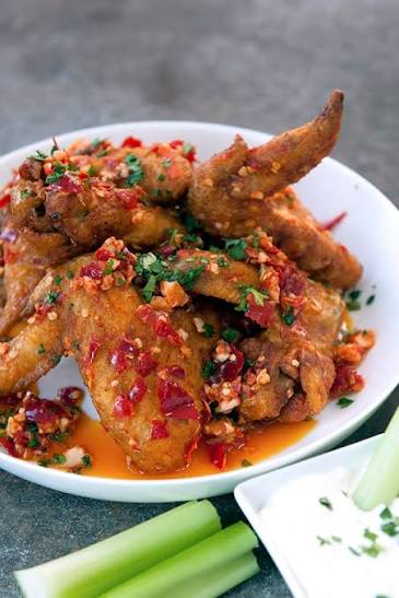 Hot Garlic Wings